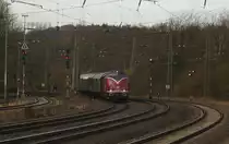 Ein Oldtimer in der Einfahrt des Bahnhof Hasbergen!
Am 15.02.2014 um 9.21 Uhr war V 200033, an diesem Tag mit 220033 beschildert, 
mit einem kurzen Sonderzug der Hammer Eisenbahnfreunde unterwegs ins Ammerland.