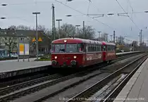 Panorama-Schienenbus-Überraschungsfahrt aus dem Ruhrgebiet 'ins Blaue
VT98 Ruhrtalbahn Schienenbus 796 796 & 998 784 Zugnr. DPE79450 fuhr am 22.02.2014 in den Bochumer Hbf ein und weiter nach Willingen über Brilon Wald.