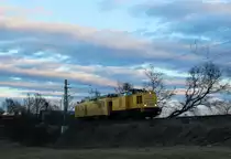 203 302 ist mit einem 708 xxx am 22.02.14 in Syrau zusehen. 