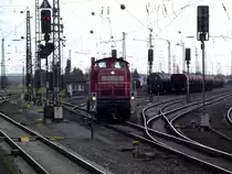 294 737-2 von DB Schenker Rail am 20.02.14 in Mainz Bischofsheim Rbf von Bahnsteig aus fotografiert