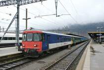 BDt EWI 50 85 82-33 961-2 an der Spitze des Ersatz RE 2936 in Biel/Bienne, 01.03.2014.