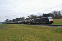 ES 64 F4 - 113 (189 113-4) mit ihrem G�terzug Deutschland-Basel-Olten-Biel-Lausanne-Sion-Brig-Domodossola-Italien bei Deitingen, 02.03.2014.