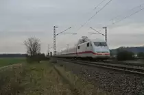 401 581-4 als versp�teter ICE 70 von Basel SBB nach Hamburg Altona am Nachmittag des 29.01.14 bei H�gelheim.