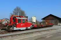 Für Sonderfahrzeuge im Bereich Fahrweginstandsetzung war und Ist die Graz Köflacher Eisenbahn berühmt. So stammen zum Beispiel DM100.1 und DM 100.2 aus der eigenen Werkstädte . Neuerungen in diesem Bereich hat es Allerdings in den letzten Jahren nur wenige gegeben. Am 7.März 2014 kam ein Niederflurwagen-Endwagen  der ehemaligen Rollenden Landstraße vom Typ Saadkms in umgebauter Variante mit 2ter Pufferbrust erstmals nach Deutschlandsberg und steht nunmehr zum Einsatz bereit.
 