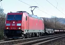185 366-2 mit Flachwagen durch Bonn-Beuel - 12.02.2014