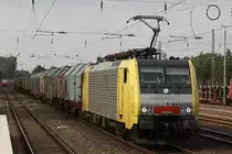 MRCE Dispolok/TXL ES 64 F4-030 am 10.7.13 mit einem Stahlzug in D�sseldorf-Rath.