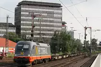 Hectorrail 242.502  Zurg  am 10.7.13 mit einem leeren KLV in D�sseldorf-Rath.
