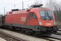Von einem gepflegten �usserem kann man hier wirklich nicht sprechen: 1116 134-8 am 08.M�rz 2014 im Bf. Ebenfurth.