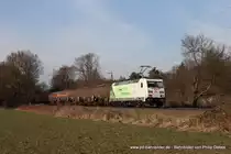 185 389-4 (DB Schenker) mit einem G�terzug in Ratingen Lintorf, 8. M�rz 2014