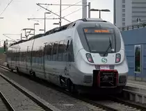 1442 100-2 als S 1 von Leipzig Messe nach Leipzig-St�tteritz im Haltepunkt Leipzig MDR.08.03.2014