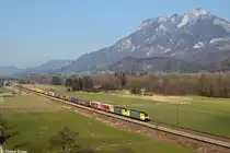 189 930 und 996 mit einem KLV Zug am 07.03.2014 zwischen Fischbach und Niederaudorf.