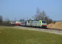 Re 486 510 + 186 284 mit einem KLV am 08.03.2014 bei Ostermünchen.