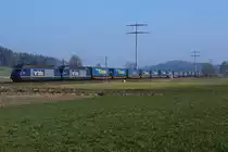 BLS: LKW WALTER-Zug mit Doppeltraktion 465 013 und 465 007 bei Bollodingen am 8. März 2013.
Foto: Walter Ruetsch  