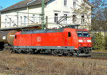185 038-7 Tankzug durch den Bf Bonn-Oberkassel - 12.02.2014