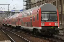 Hier eine RB14 (RB18925) von Nauen nach Berlin Schönefeld Flughafen, bei der Ausfahrt am 15.3.2014 aus Berlin Ostbahnhof. Zuglok war 143 641-9.