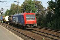 482 043-7 der SBB Cargo mit gemischtem G�terzug in K�ln-S�d am 17.09.2006