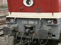 Die Kupplung und Nummer der 232 088-5 am Düsseldorf HBF am 18.03.2014