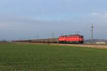 1010 003 und 1040 013 mit der Leerrübe LGAG 59106 von Tulln an der Donau (Tu) nach Sierndorf (Si), Aufgenommen auf der Strecke 113 zw den Bahnhof Hausleiten (Hui) und Absdorf-Hippersdorf (Ah) in Richtung 2; am 05.01.2014
Natürlich auch ein großes Dankeschön an den Club 1018 - Erhaltung und Betreuung nostalgischer Triebfahrzeuge und allen Beteiligten welche diese Fahrten erst ermöglicht hatten