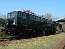 13. Leipziger Eisenbahntage am 29.03.2014 im Plagwitzer Eisenbahnmuseum:  Lady in Black  - die fein restaurierte 142 145 der Erfurter Bahnservice GmbH zu Gast in Leipzig. 