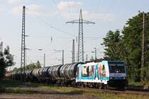 Railpool/RTB Cargo 186 110 am 18.7.13 mit einem Kesselzug in Ratingen-Lintorf.
Gru� zur�ck.
