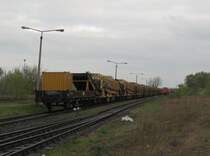 Vorwiegend Materialförderer und Siloeinheiten der MGW Gleis- und Weichenbau GmbH, waren am 10.04.2014 in Erfurt Nord abgestellt.