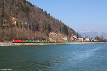 1116 104 mit KLV Zug am 07.03.2014 bei Kiefersfelden.