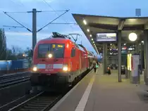 S - Bahn Dresden 182 - 020 als S 1 nach Pirna beim Halt in Dresden - Dobritz. 11.04.2014