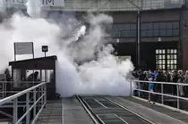 Die Fachleute unter den Eisenbahnfans wissen bestimmt schon jetzt wer hier zum Vorschein kommt. Aufgenommen am 12.04.2014 im Eisenbahnmuseum Dresden