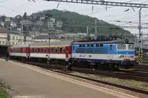 CD 242 221-0 am 12.April 2014 in Bratislava hlavn� stanica.
