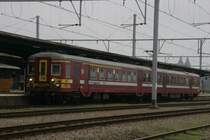 Der AM 73 718 steht am 05.11.2006 um 17.11 Uhr in Arion abfahrtbereit zur Fahrt nach Bruxelles.