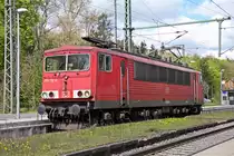155 112-6 Solo in Richtung Süden unterwegs. Genau eine Stunde später durchfuhr die Lok wieder Baunatal Guntershausen, diesmal mit einem Schotterzug am Haken in Richtung Kassel.
16.04.2014
