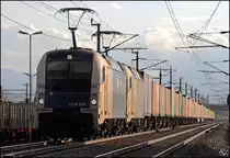 WLC 1216.950+953 am 16.04.14 mit dem TEC 43620 (Sd-Pta) in Wr.Neustadt.
Nachschiebe durch ES64U2-023.