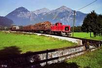 G�terzug mit Lok D8 bei Schlitters (22. September 1994)