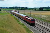 RB 59154 nach Ingolstadt Nord gezogen von 111 184-8 bei Hebertshausen, 13.08.2013