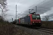 Ausfahrt am 14.02.2014 von der Re 482 020-5 zusammen mit der Re 482 001-5 und dem BASF-Zug von Ludwigshafen nach Basel SBB in Müllheim (Baden).