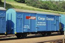 RhB - Gbk-v 5513 am 26.06.1989 in Filisur - Gedeckter G�terwagen 2-achsig mit 1 offenen Plattform CARGO DOMIZIL - Baujahr 1911 - LOUV/RhB - Gewicht 6,76t - Zuladung 12,50t - L�P 8,49m - zul�ssige Geschwindigkeit 75 km/h - �2=18.12.1987 - Beschriftung: deutsch - Lebenslauf: ex K1 5513 - 1969 Gbk 5513 - 1979 Gbk-v 5513 - Hinweis: gescanntes Dia
