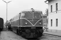 Wie in alten Zeiten: NLB-Osterzug mit �BB 2050.09 als SR 14347 am 21.April 2014 im Bf. Mistelbach LB.