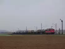 Am 5.4.13 zog die 151 031 einen Kesselwagenganzzug über die KBS 820.
Aufgenommen wurde der Zug bei Eggolsheim. 