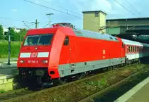 101 144 mit IC 1086  Rottaler Land  (M�hldorf–Hamburg) am 27.06.1999 in Hamburg-Harburg