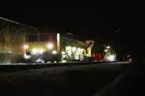 Bereits zum Abstellen bereit habe ich den Stopfexpress noch in voller Pracht ablichten können. Der eifrige Arbeiter im Bild hat tatsächlich so schnell gearbeitet da der Feierabend zum greifen nah ist. Deutschlandsberg am 4.Mai2014