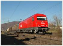 2016 090 mit einem recht kurzen G�terzug am 24.11.2006 in Graz-G�sting. In K�rze wird sie den Verschubbahnhof Graz-G�sting erreichen.