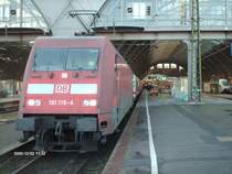 BR 101 115-4 zog einen Ersatzzug von Leipzig Hbf nach Magdeburg Hbf weil ein IC Ausgefallen ist(Grund: Streckensperrung). Komisch ist, dass diese Z�ge nur aus 1.Klasse Wagen besteht.