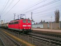 151019-7 hat einen Containerganzzug am Haken und durchf�hrt den Bhf. P�chlarn/N�_061207