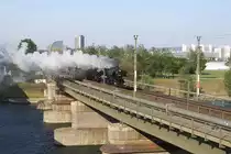 �SEK 52.100 am 04.Mai 2014 mit dem SR 14382 von Praterstern nach Ernstbrunn kurz vor der ehemaligen Hst. Strandb�der.