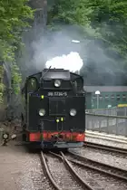 99 1734 - 5 mit einem Personenzug in Rabenau Richtung Freital Hainsberg.11.05.2014 
11:09 Uhr.