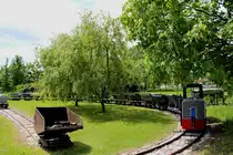 Feldbahnromantik pur im Bahnhof Stainz ! 
Das Team rund um Mandl Max und die Freunde der Sulmtalbahn haben der von Hrn. Eichholzer in Mühevoller Arbeit erneuerten Feldbahn etwas Leben eingehaucht.

Stainz am 10.05.2014