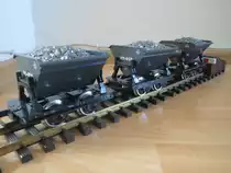 LGB 49431 - Kipploren der DR mit Metallradsätzen und Kohleladung.
Tags: Lore, Loren, Feldbahn