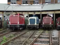 212 062-4, 212 001 und 212 133-3 am 03.05.14 im Bw Hanau beim Lokschuppenfest 