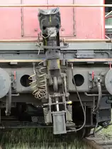 Die Rangierkupplung von 295 586-3 am 03.05.14 in Hanau beim Lokschuppenfest 