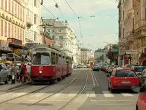 Wien Wiener Linien SL 38 (E2 4026) Währinger Strasse / Bergstrasse / Schwarzspanierstrasse am 5. August 2010.